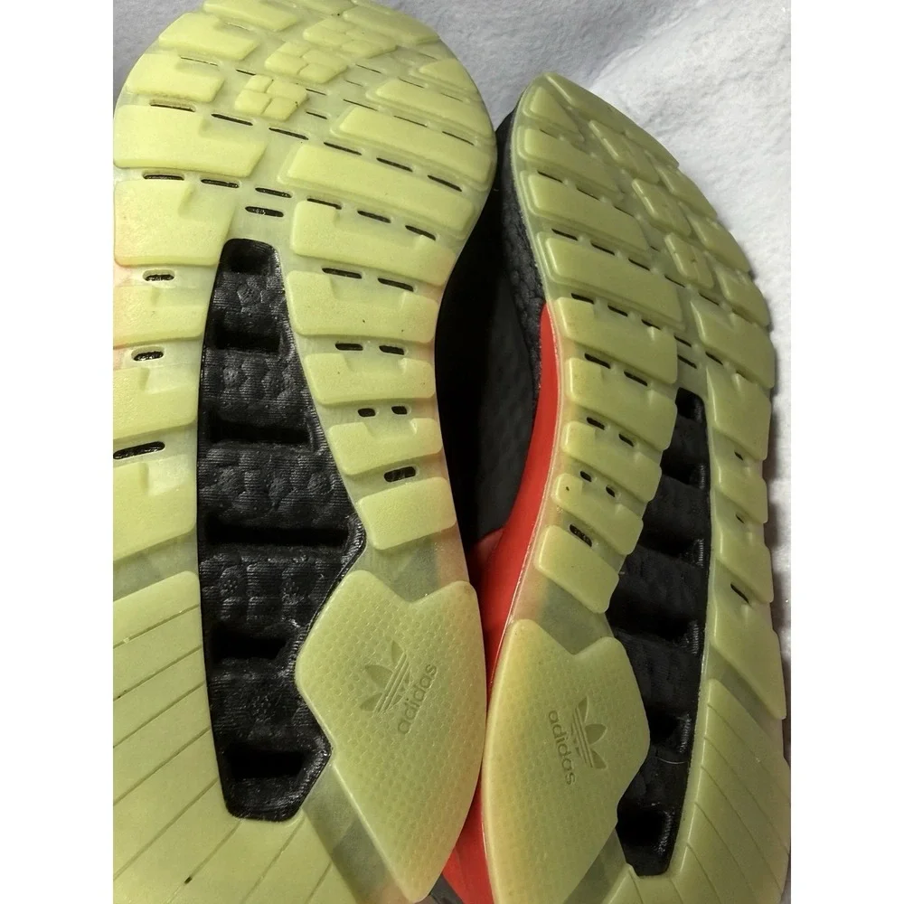 Adidas Originals Men's ZX 2K BOOST Size: 9 H01925 Black Scarlet Red Gum Running